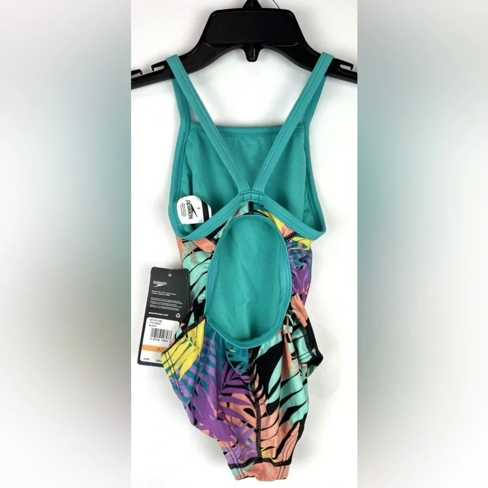 Speedo new piece one